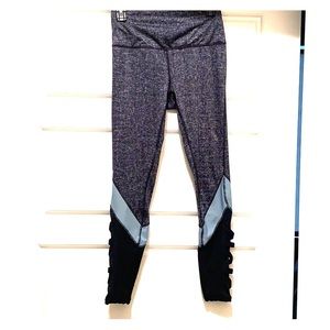 Athletic workout pants